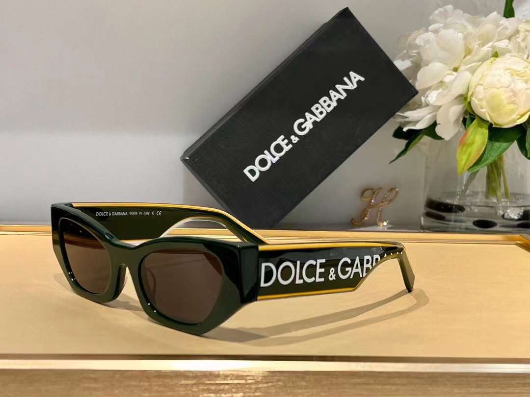 Kính mát nữ Dolce & Gabbana DG6186 10 Kính mát nữ Dolce & Gabbana DG6186