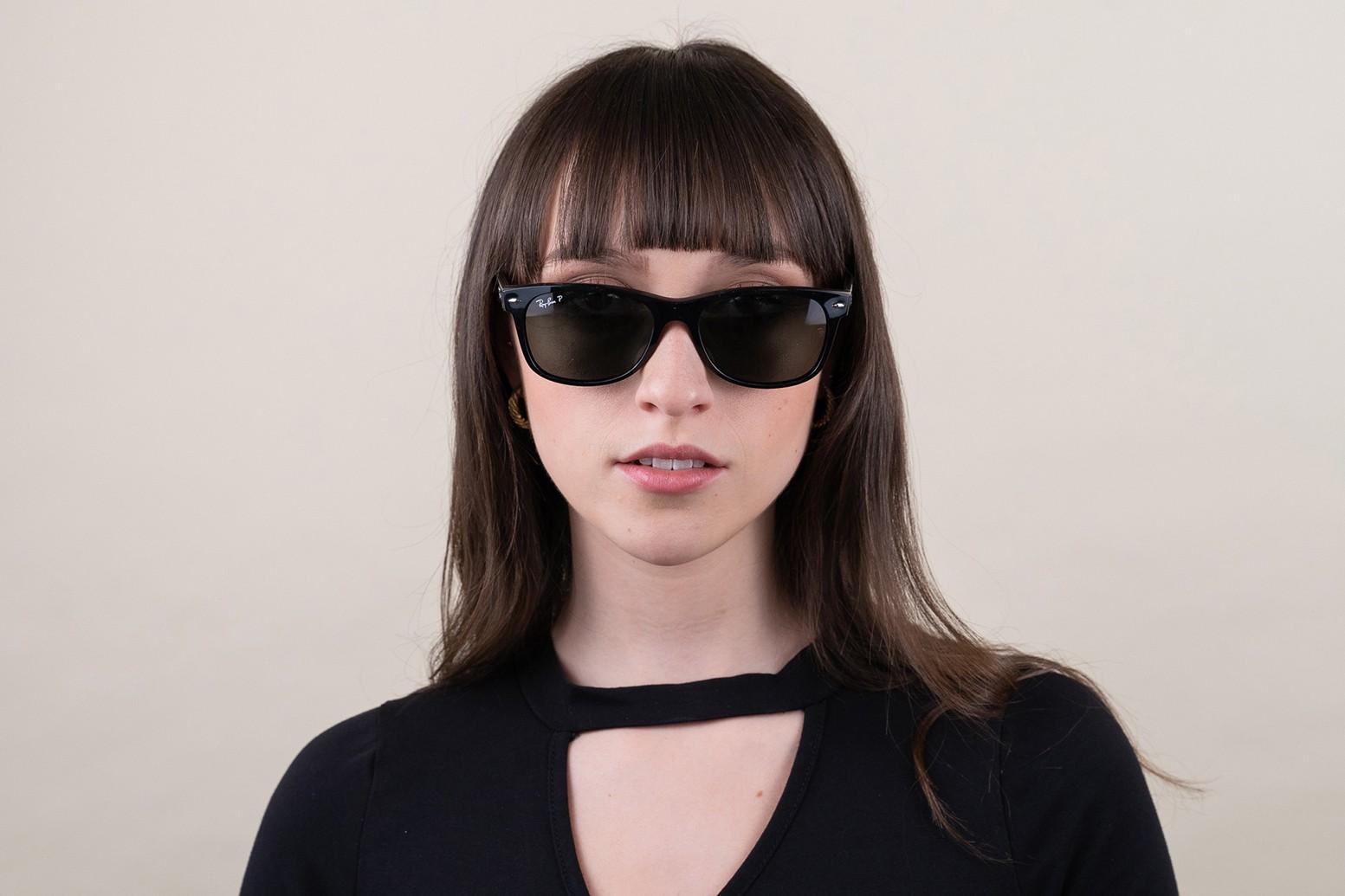 Kính mát vuông RayBan RB2132F-902