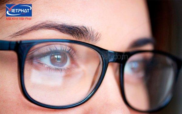 So sánh cận thị và viễn thị: Nguyên nhân và cách khắc phục 10 thế nào là cận thị và viễn thị