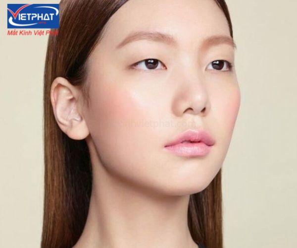 Các kiểu mắt phổ biến - Cách xác định dáng mắt của bạn 18 Mắt một mí ở người Châu Á