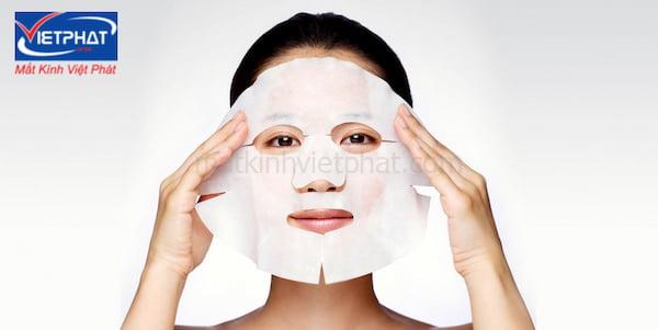 Cách đeo kính không bị hằn mũi hiệu quả bạn phải biết 11 cách đeo kính không bị hằn mũi