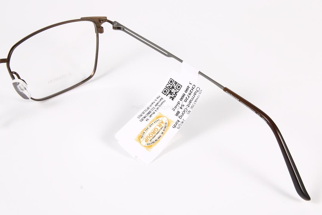 Gọng kính Charmant CH29720 9 chi tiết sang trọng