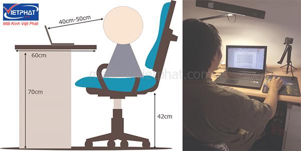 Khoảng cách từ mắt đến màn hình máy tính là bao nhiêu thì tốt? 10 Khoảng cách từ mắt đến màn hình máy tính bao nhiêu là an toàn?