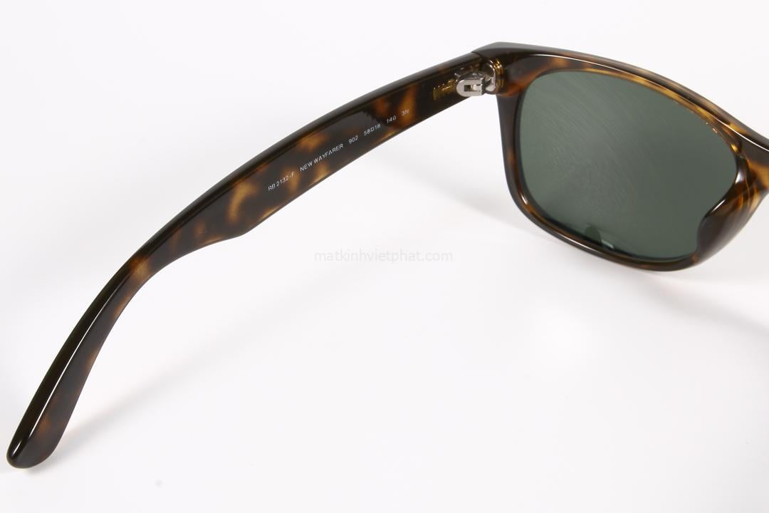 Kính mát RayBan RB2132F-902 11 Thông số kính - chi tiết càng kính trái