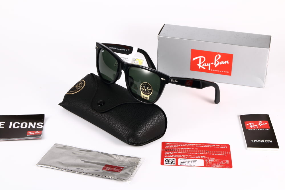 Rayban - Thương hiệu kính râm lâu đời và và nổi tiếng Thế giới 10 Ray-Ban Wayfarer