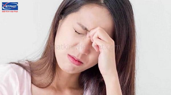 Mắt phải giật ở nam và nữ là điềm gì? Hên hay xui? 11 Mắt phải giật ở nam và nữ là điềm gì?