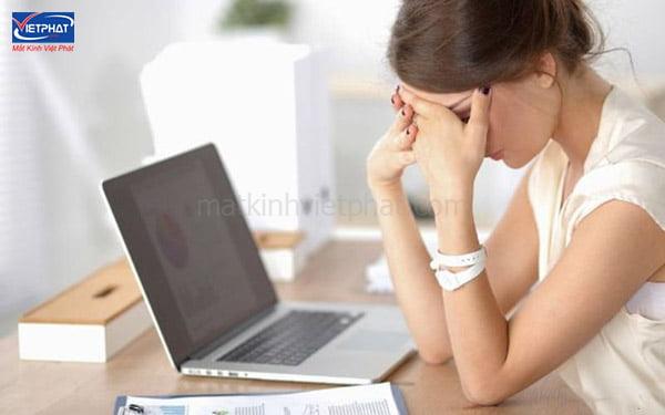 Mắt phải giật ở nam và nữ là điềm gì? Hên hay xui? 13 Mắt phải giật liên tục theo khoa học