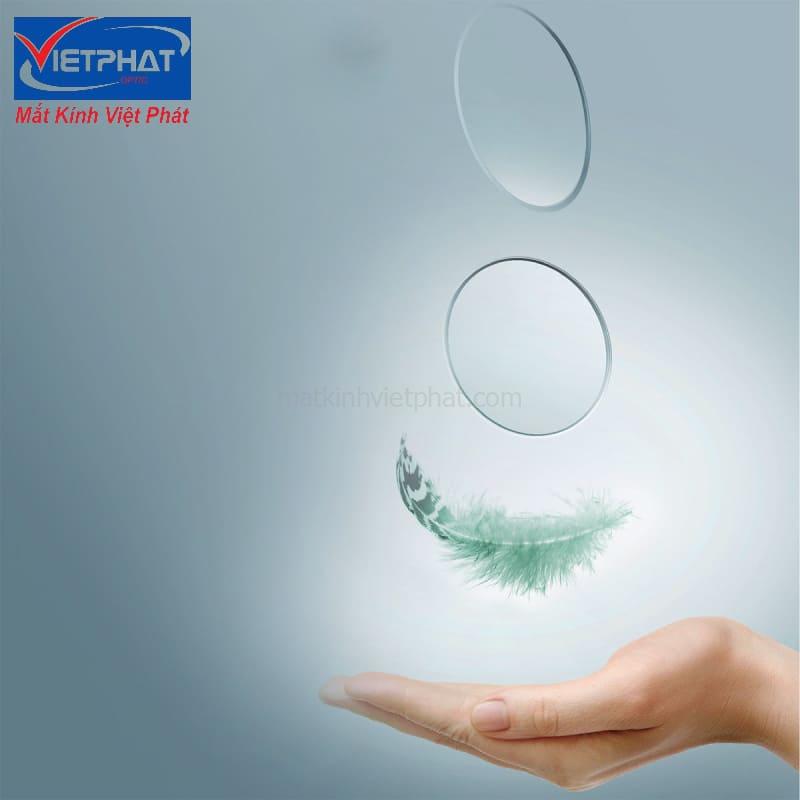 Tròng kính Asahi Lite có độ chiết suất cao nên mỏng, nhẹ