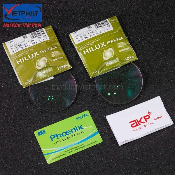 Tròng kính Hoya được ưa chuộng nhờ thiết kế bắt mắt