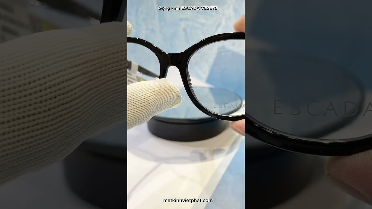 Gọng kính ESCADA VESE75