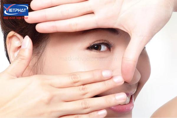 4 cách nhìn xa mà không cần kính hiệu quả 9 Cách nhìn xa mà không cần kính