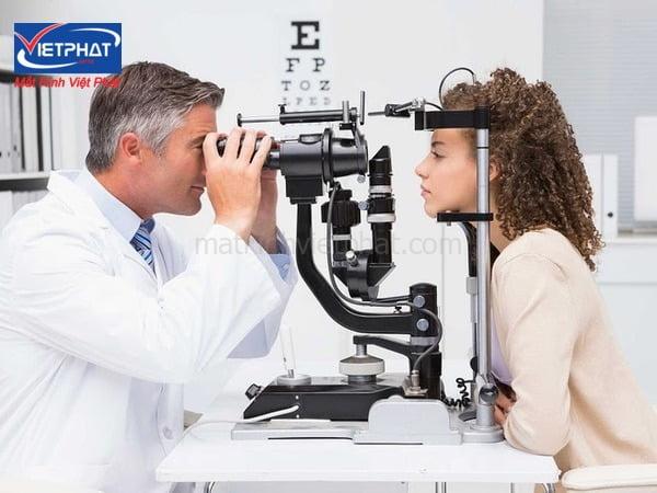 Bị choáng khi đeo kính mới: Nguyên nhân, triệu chứng và cách khắc phục 11 Đo mắt miễn phí tại Mắt Kính Việt Phát