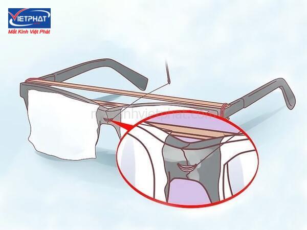 Hướng dẫn sửa gọng kính bị gãy hiệu quả tại nhà 9 Dùng chỉ khâu để sửa kính