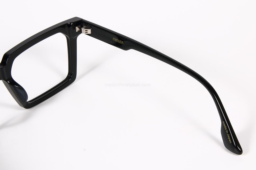Gọng kính mắt vuông Vietphat 530 11 Tỉ mỉ trong từng chi tiết