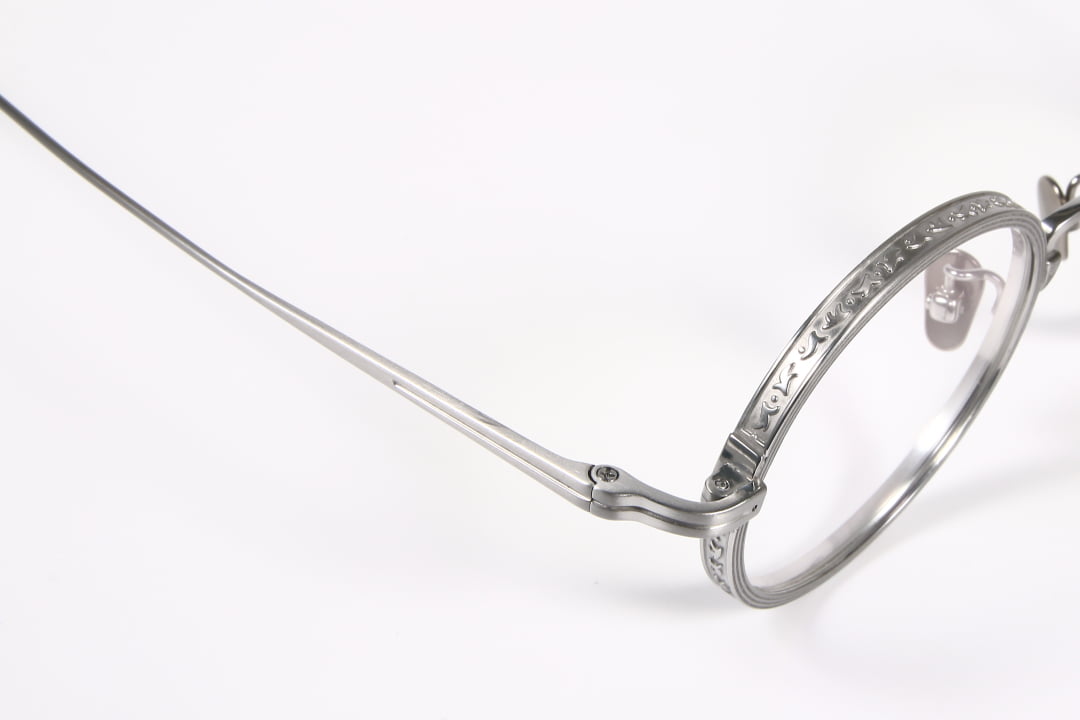Gọng kính mắt tròn Vietphat KJ50 9 Tỉ mỉ trong từng chi tiết