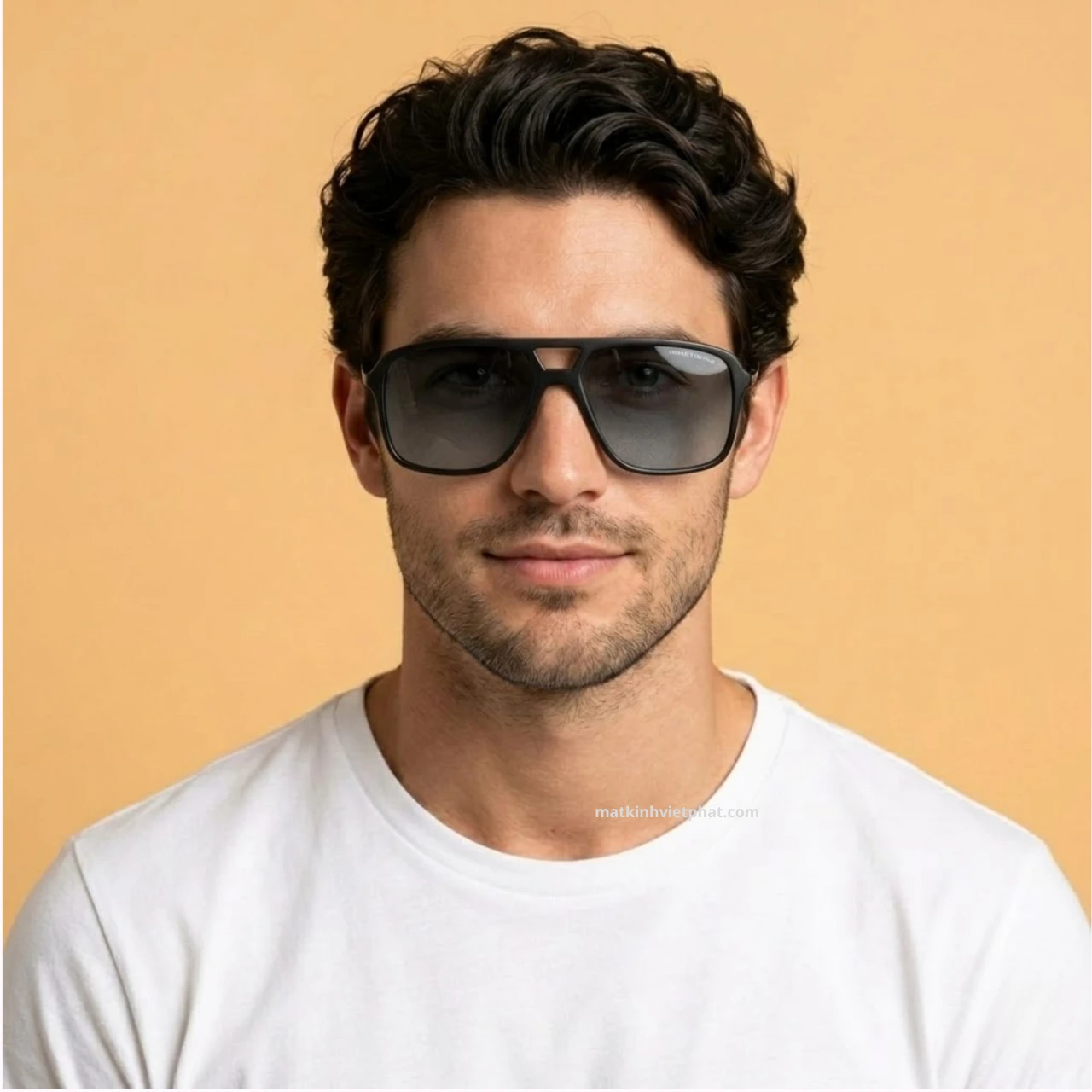 Kính mát Armani Exchange AX4150SU