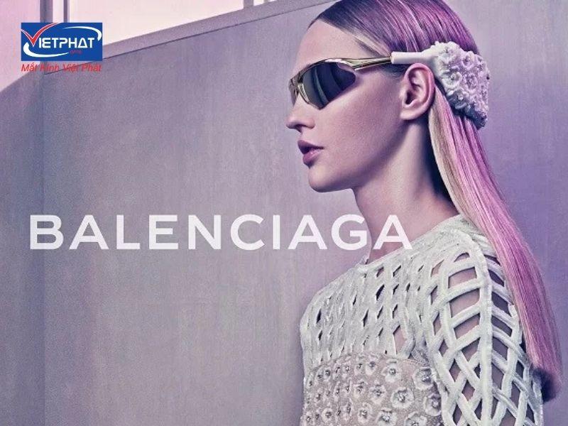 Thương hiệu kính Balenciaga