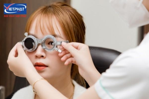 Bỏ túi kinh nghiệm cắt kính cận cực hữu ích 6 kinh nghiệm cắt kính cận