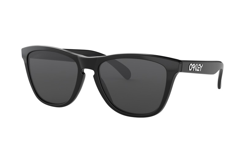 Kính Oakley: Giải Mã Sức Hút Của Thương Hiệu Kính Thể Thao Số 1 Thế Giới